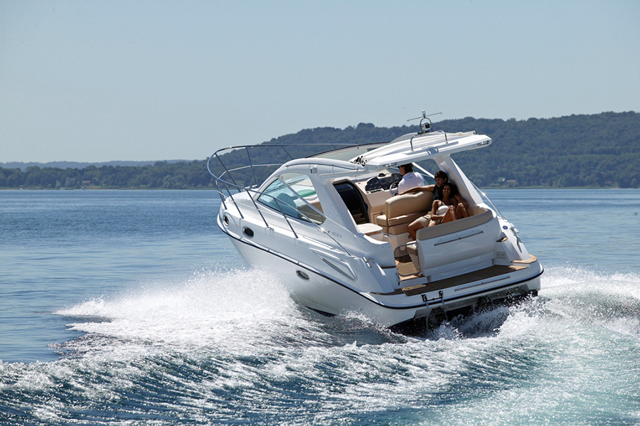 Sealine SC 29 – The Charter of Your Dreams? 1 book2sail-27