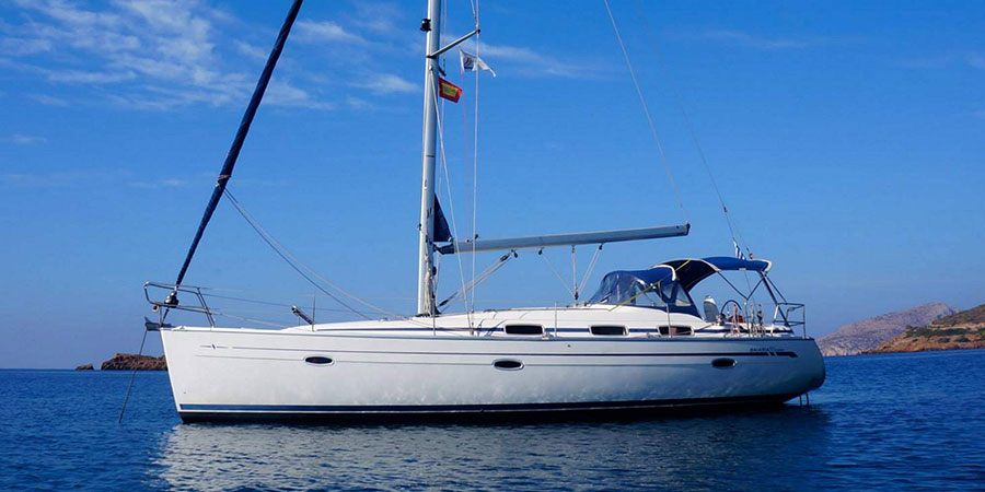 Bavaria 39 Cruiser Review 2 book2sail-3