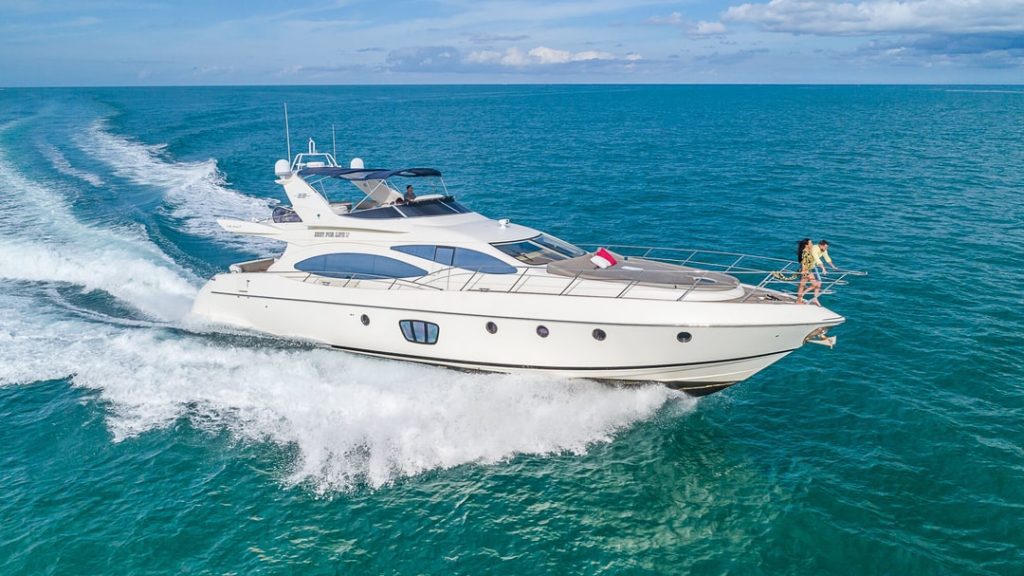 Azimut 52: One of the Finest Yachts for Charter in Malta 7 book2sail-68 Azimut ZestforLife WEB 1 min