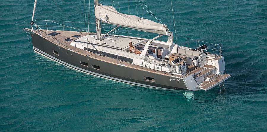 Beneteau Oceanis 55 Review 3 book2sail-Beneteau Oceanis 55