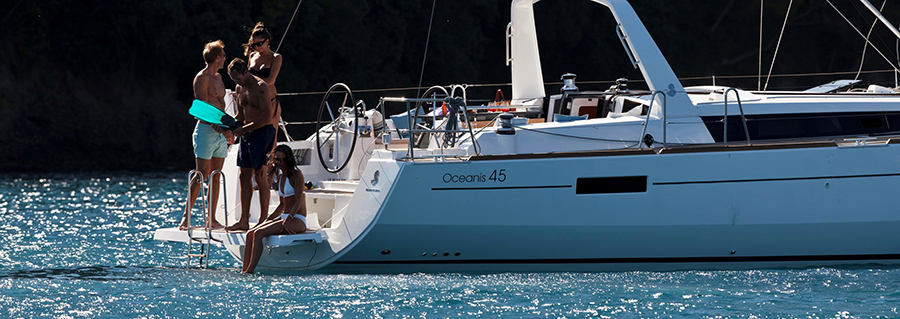 Boat Holidays in Greece: Choosing the right yacht for your sailing trip? 7 book2sail-OCEANIS45 0330