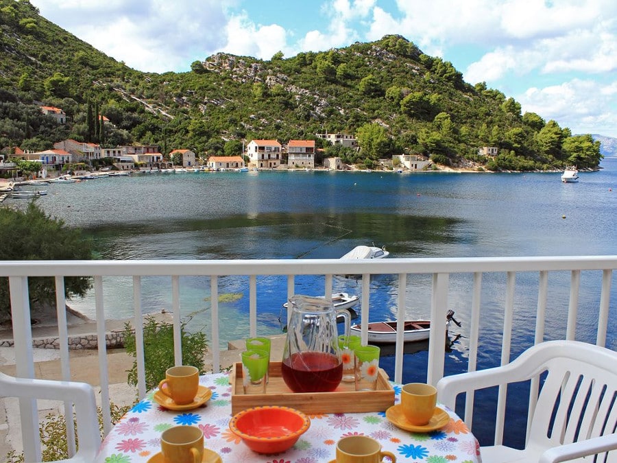 5 Reasons why Mljet in Croatia is a dream for yacht chartering 5 book2sail-Prozurska Luka