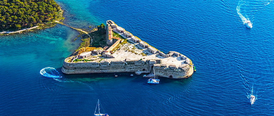 The Best Places for Sailing Holidays in July 4 book2sail-Split croatia 1 1