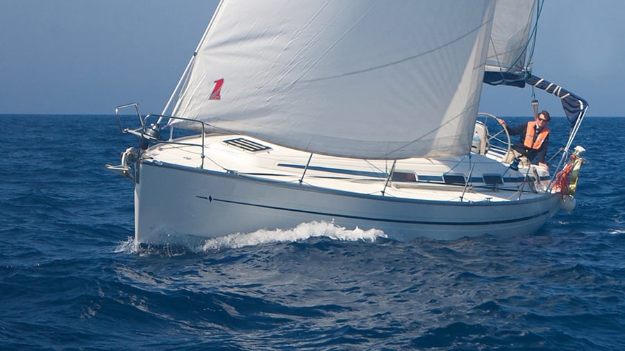 book2sail-bavaria 36 sailing