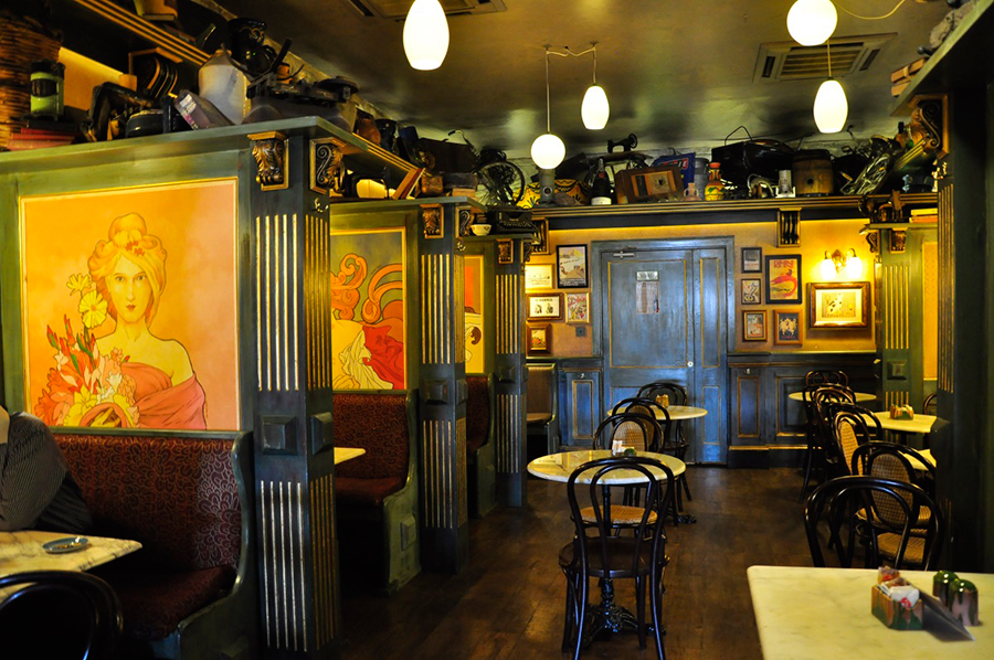 Our Top 10 Bars and Hangouts in Malta 9 book2sail-cafe jubilee Retro cafe