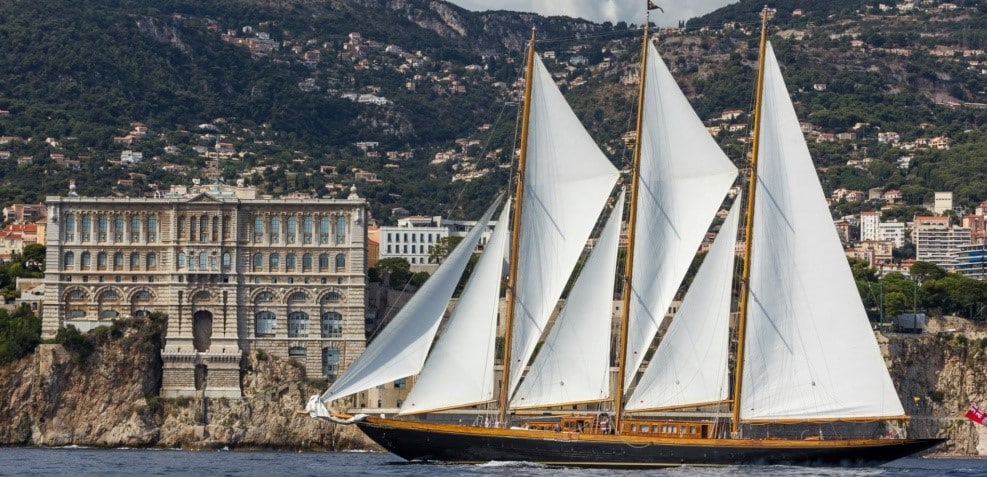 CRÉOLE The Most Beautiful Boat of its Time 6 book2sail-creole 2