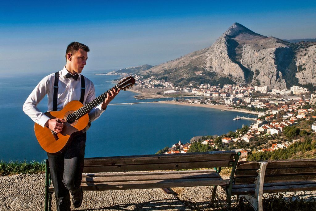 Discover Omis – The Historic Home of the Corsairs! 1 book2sail-gitar fest omis
