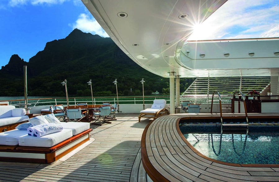 Grand Ocean Review: Luxury Yacht Charter in Croatia 6 book2sail-grand ocean yacht interior