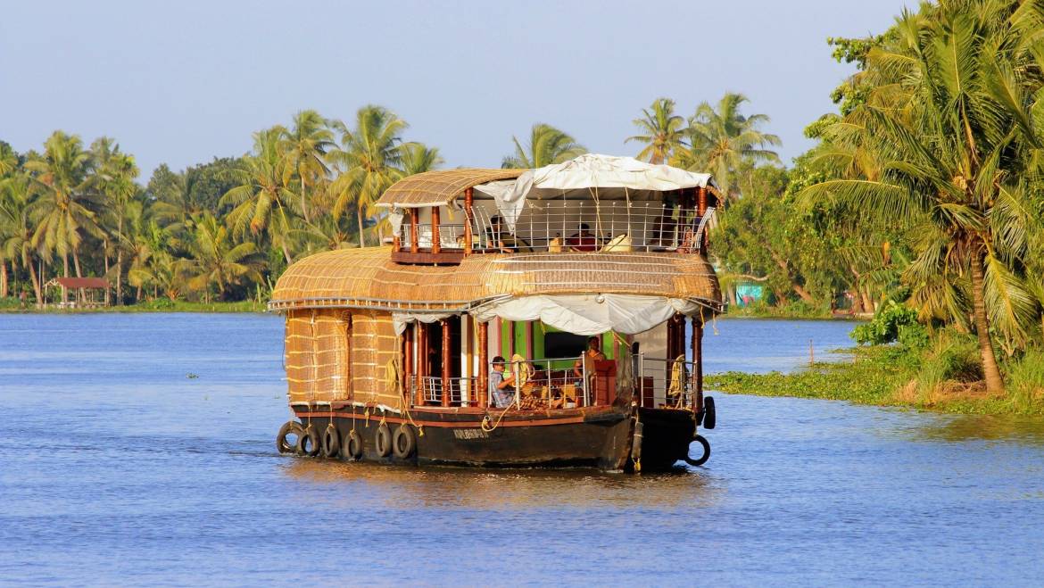 book2sail-houseboat kerala 1170x659 1