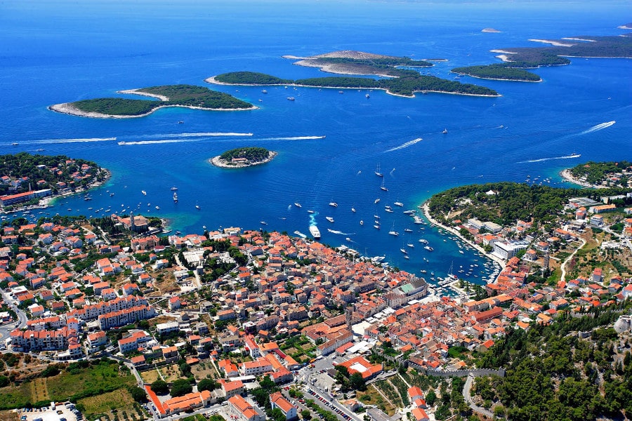 7-Day Yacht Itinerary: Exploring Croatia from Split to Dubrovnik 3 book2sail-island of hvar croatia