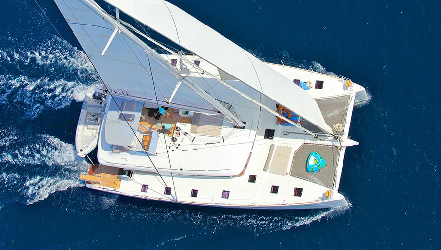 Boat Rentals in Pag, Croatia: Experience the Unique Catamaran Lagoon 620 4 book2sail-lagoon 620 catamaran