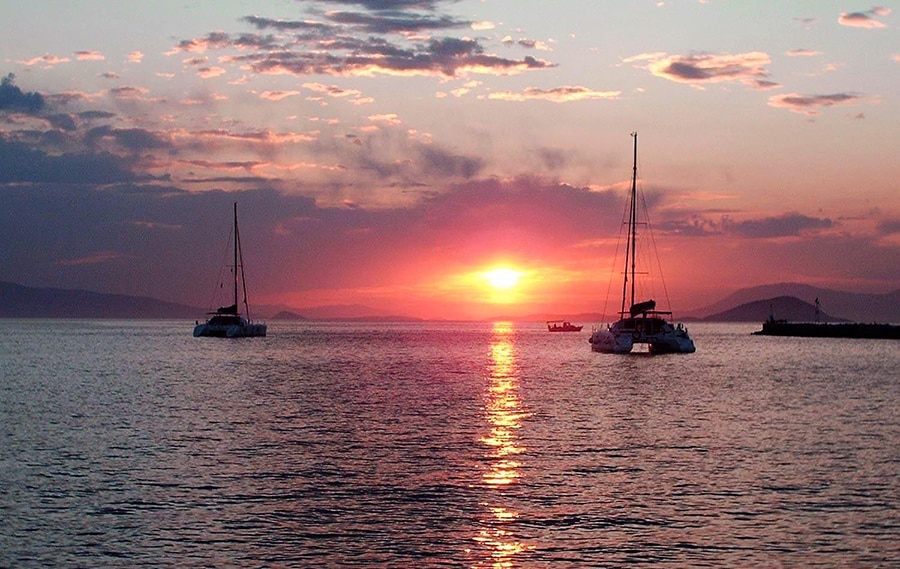 How to have the perfect island vacation in Greece on a yacht? 3 book2sail-saronic islands