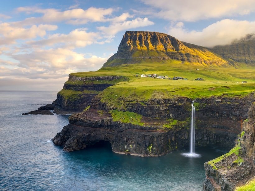 Breath-taking beauty of the Faroe Islands 1 book2sail-the Faroe Islands waterfall