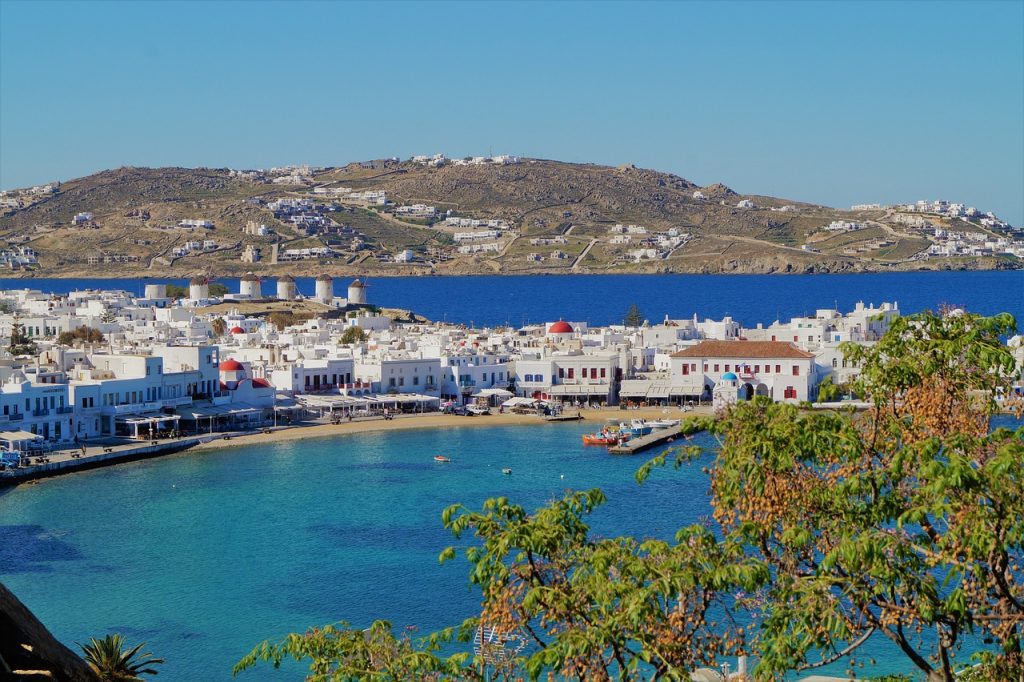 Sail Away to the Most Popular Yacht Charter Destinations in 2024 10 book2sail-mykonos 4571478 1280