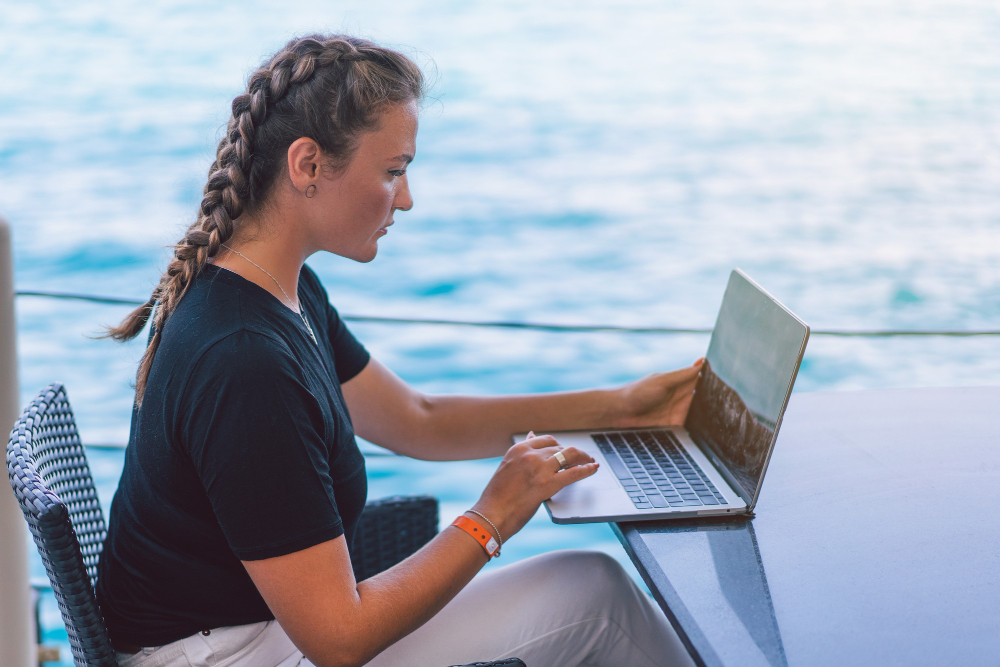 6 Secrets to Monetizing Your Sailing Adventures: How to Live the Dream 4 book2sail-3501