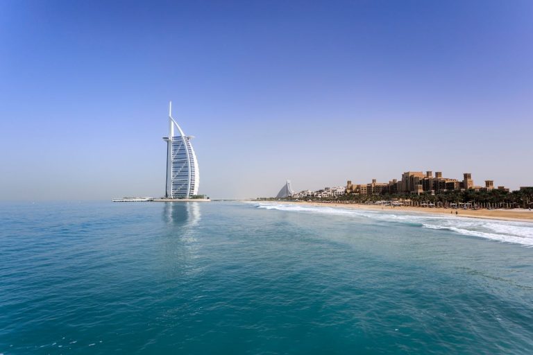 book2sail-United Arab Emirates